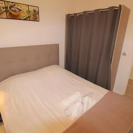 Alc - Bl5 - 14 Min Palais And 5 Min Beaches Cannes